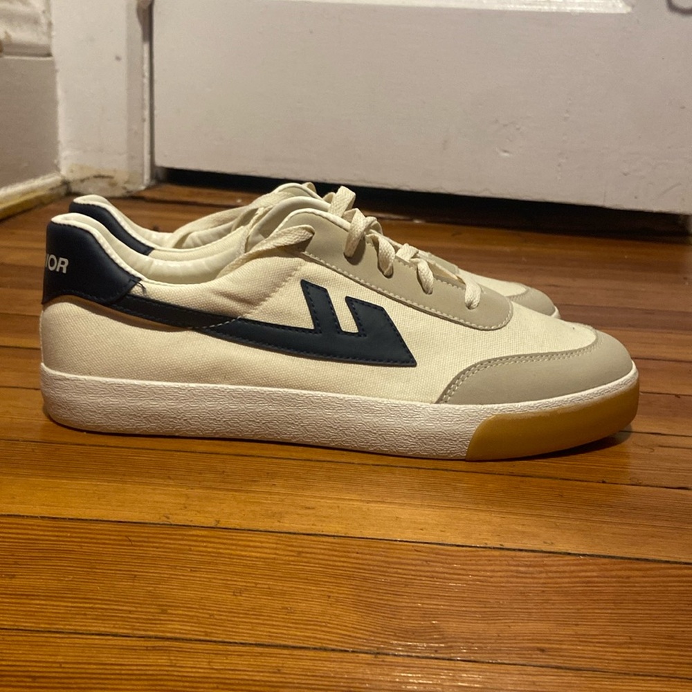 Warrior Casual Sneakers